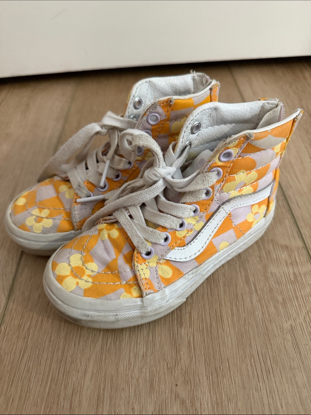 Vans Kids High-Top Sneakers - Yellow & White Floral